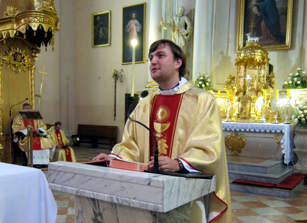 Seinų lietuvių kunigas Petras Gucevičius nuoširdžiai dėkoju visiems už šventę