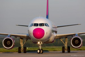 wizz-a320-wizzy