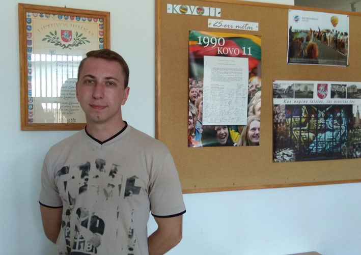Lietuvių kalbos ir istorijos mokytojas iš Baltarusijos, Pelesos vidurinės mokyklos, Leonas Ivaško